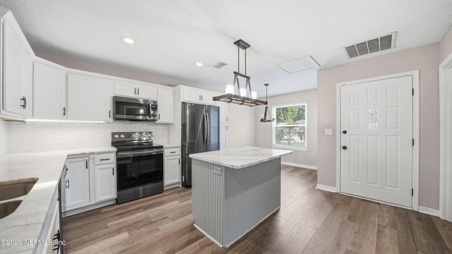13001 AMBRIDGE Lane, Jacksonville, FL 32225