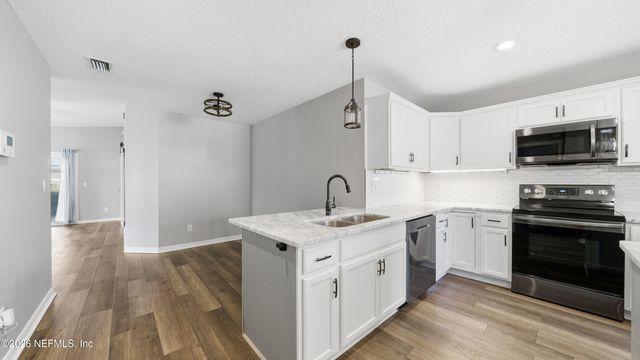 13001 AMBRIDGE Lane, Jacksonville, FL 32225