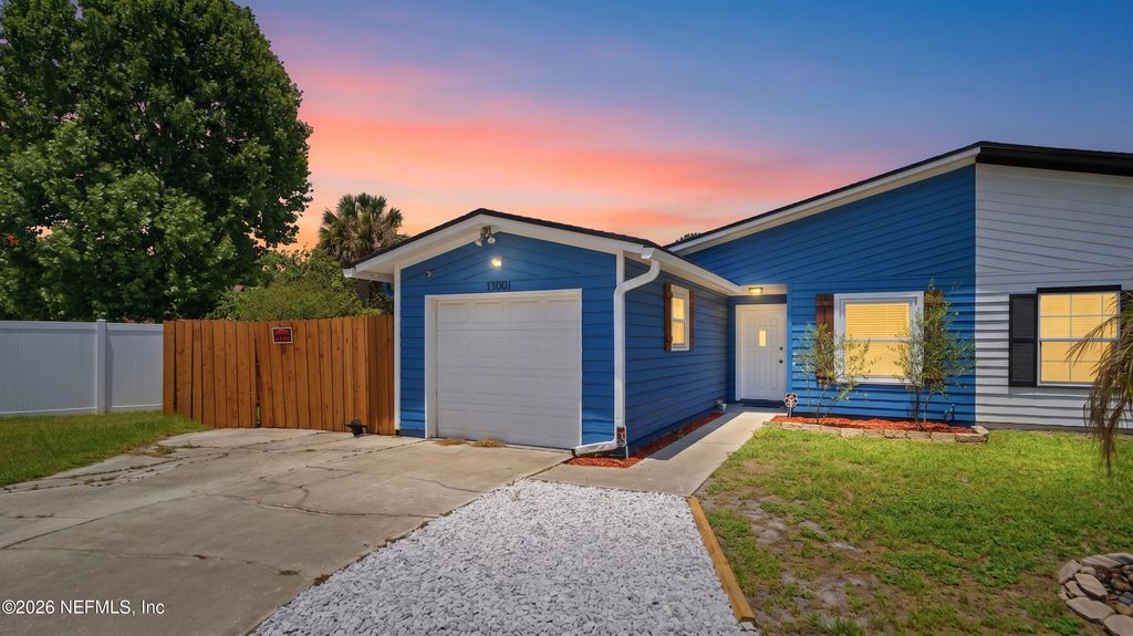 13001 AMBRIDGE Lane, Jacksonville, FL 32225