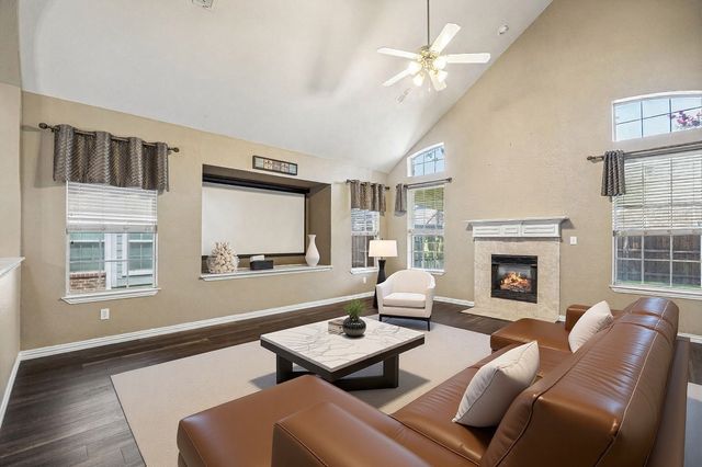 4315 Palmer Drive, Mansfield, TX 76063