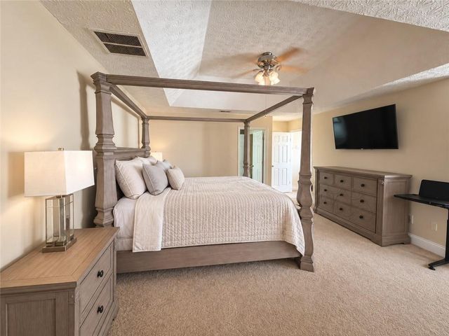 804 Pownal Lane, Hampton, GA 30228