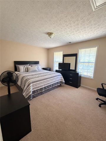 804 Pownal Lane, Hampton, GA 30228