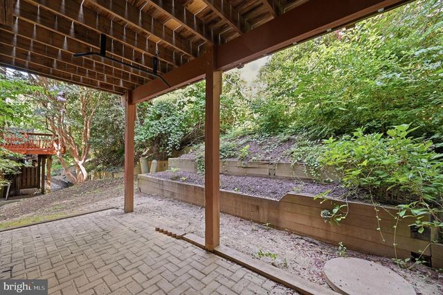 6030 KELSEY COURT, Falls Church, VA 22044