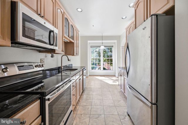 6030 KELSEY COURT, Falls Church, VA 22044