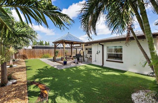 6750 W FLAMINGO WAY S, St Petersburg, FL 33707