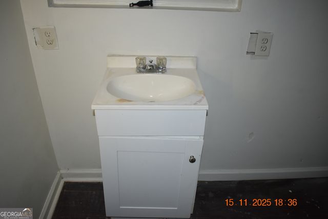 4255 Roy Avenue, Macon, GA 31206