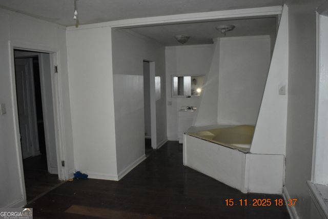 4255 Roy Avenue, Macon, GA 31206