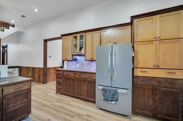 312 W 8th Street, Ferris, TX 75125