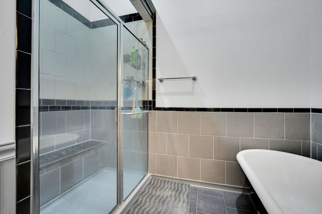 312 W 8th Street, Ferris, TX 75125