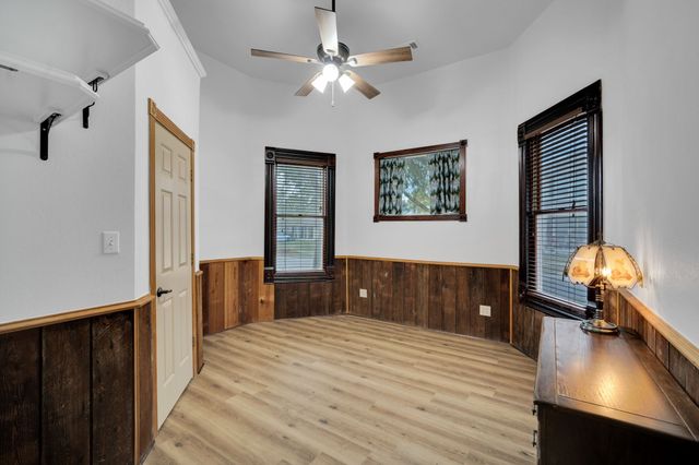 312 W 8th Street, Ferris, TX 75125