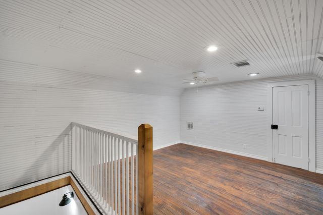 312 W 8th Street, Ferris, TX 75125