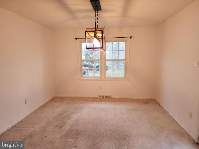 1220 HAWTHORNE LN, West Chester, PA 19380