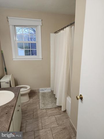 1220 HAWTHORNE LN, West Chester, PA 19380