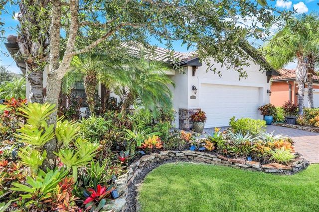 4244 Raffia Palm CIR, Naples, FL 34119