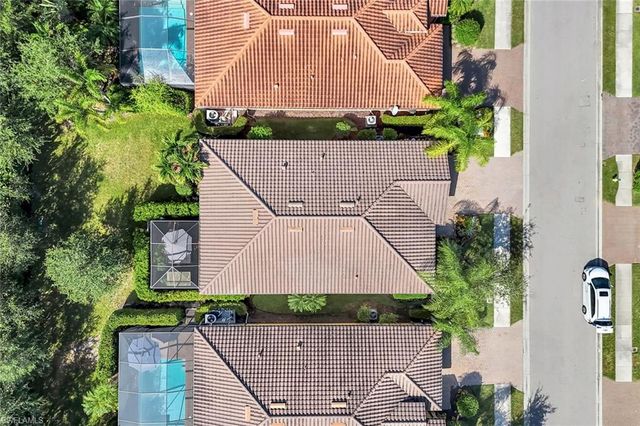 4244 Raffia Palm CIR, Naples, FL 34119