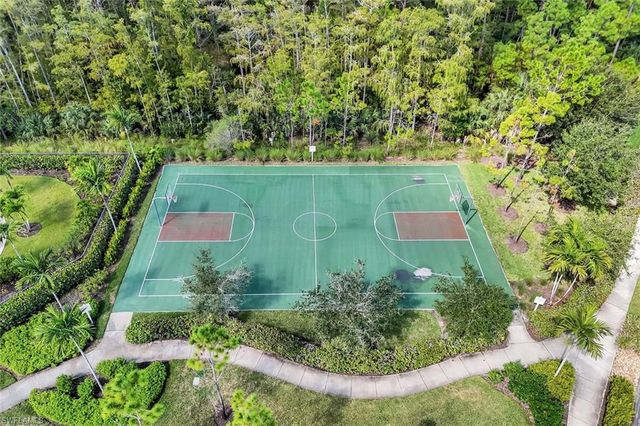 4244 Raffia Palm CIR, Naples, FL 34119