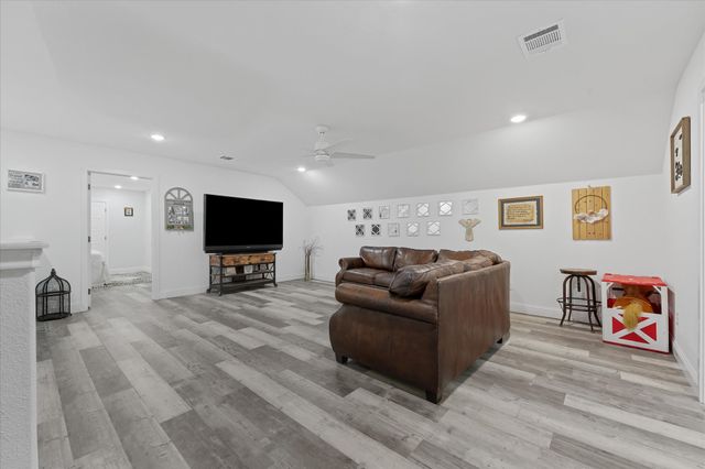 5509 County Road 1022, Joshua, TX 76058