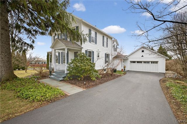 37 East Street, Skaneateles, NY 13152