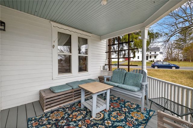 37 East Street, Skaneateles, NY 13152