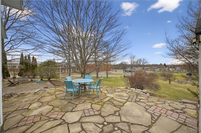 37 East Street, Skaneateles, NY 13152