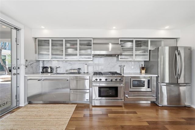 1601 W Ave 101 101, Miami Beach, FL 33139