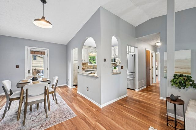 971 Ridenour Road, Gahanna, OH 43230
