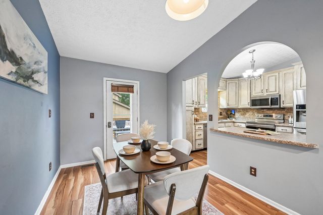 971 Ridenour Road, Gahanna, OH 43230