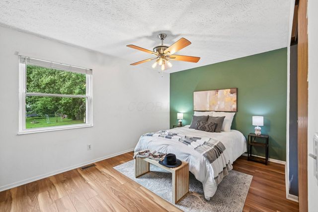 971 Ridenour Road, Gahanna, OH 43230