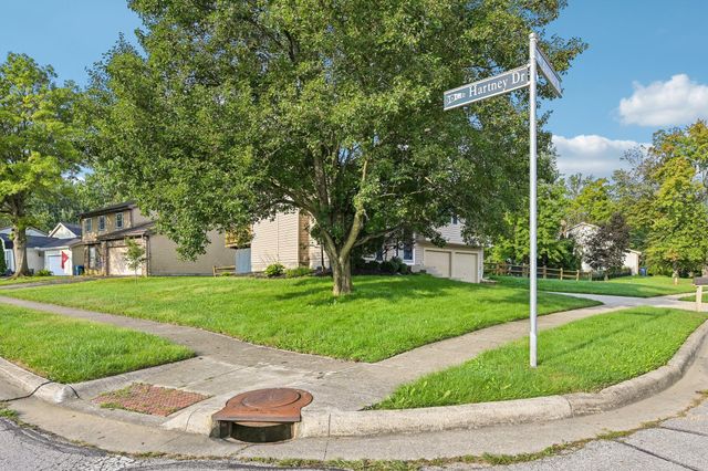971 Ridenour Road, Gahanna, OH 43230