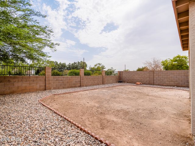 11931 W CHARTER OAK Road, El Mirage, AZ 85335