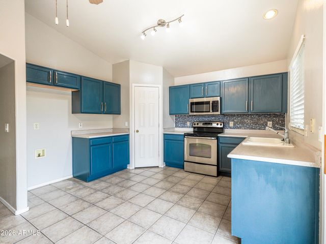 11931 W CHARTER OAK Road, El Mirage, AZ 85335