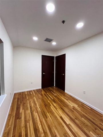 104-8 220th Street 2nd flr, Queens Village, NY 11429