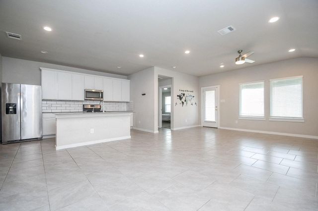 7422 Ramsgate Cliff Lane, Richmond, TX 77407