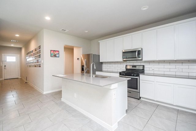 7422 Ramsgate Cliff Lane, Richmond, TX 77407