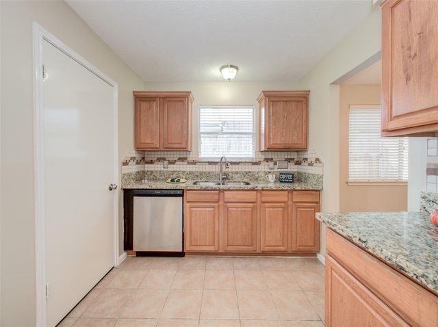 7314 Tara Drive, Richmond, TX 77469