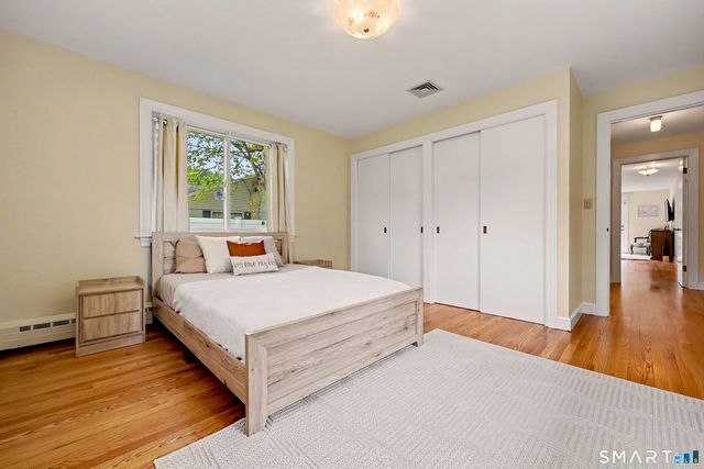 16 Ridgeland Circle, Wallingford, CT 06492