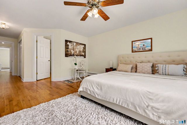 16 Ridgeland Circle, Wallingford, CT 06492
