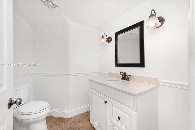 22300 Sands Point Dr, Boca Raton, FL 33433