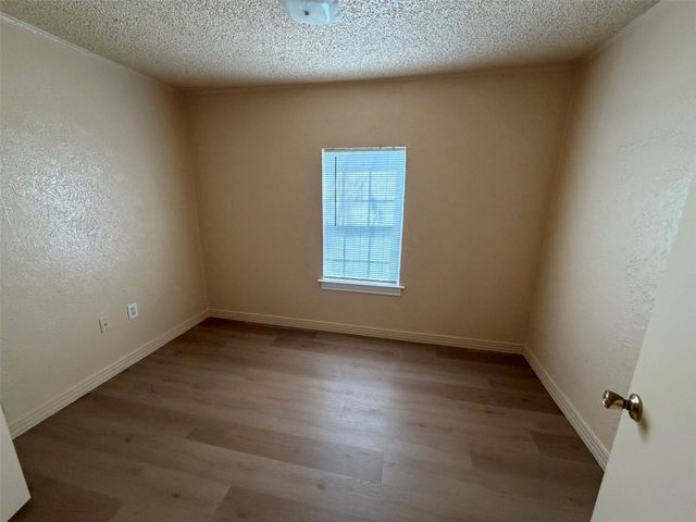 1114 Thorpe Springs Road, Granbury, TX 76048