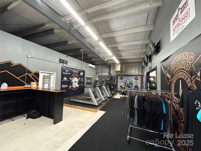 713 Ray Avenue, Hendersonville, NC 28792