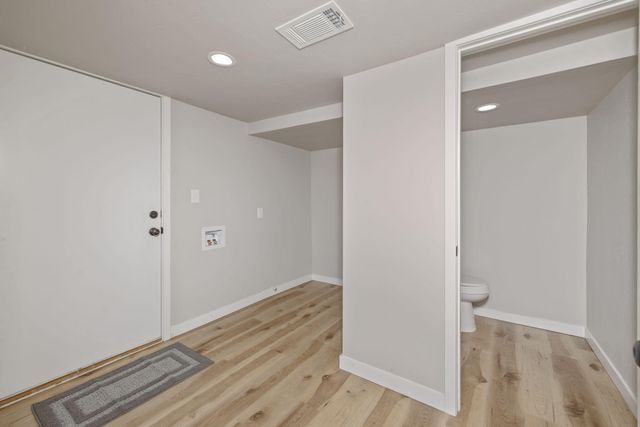 1175 W Maple Street, Exeter, CA 93221