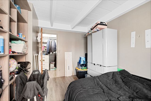 1960 W Hood Avenue 2C, Chicago, IL 60660