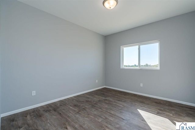 3129 & 3131 Noble Drive, Mankato, MN 56003