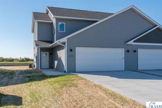 3129 & 3131 Noble Drive, Mankato, MN 56003