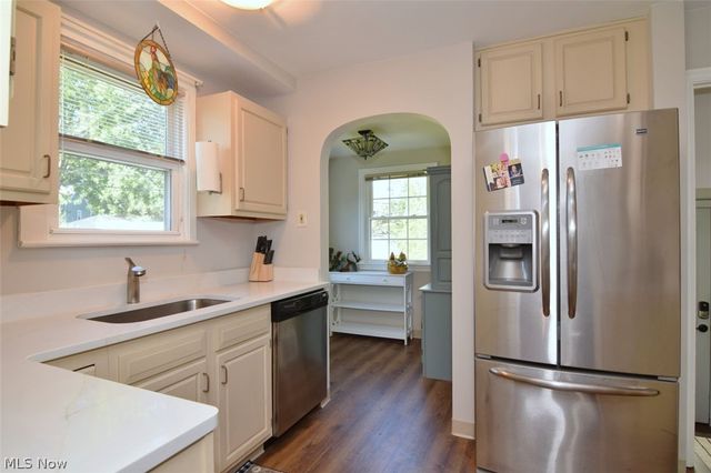4030 Silsby Road, University Heights, OH 44118