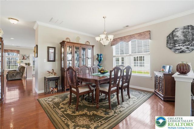 1944 Kingsview Road, Lower Macungie Twp, PA 18062