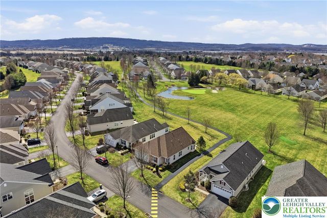 1944 Kingsview Road, Lower Macungie Twp, PA 18062