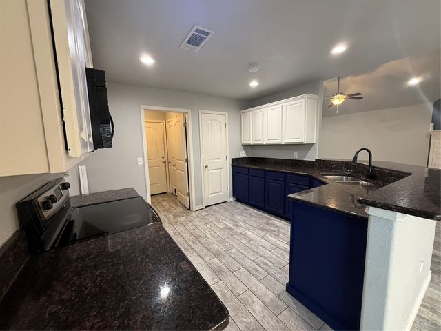 3810 Pine Circle, Granbury, TX 76048