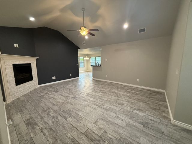 3810 Pine Circle, Granbury, TX 76048
