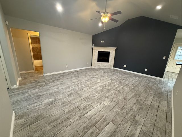 3810 Pine Circle, Granbury, TX 76048